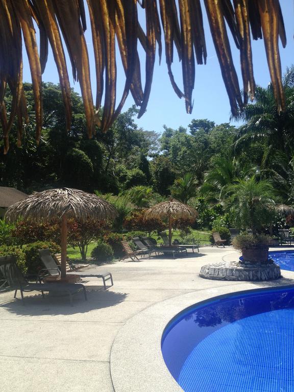 Hotel Suizo Loco Lodge & Resort Cahuita Exterior foto