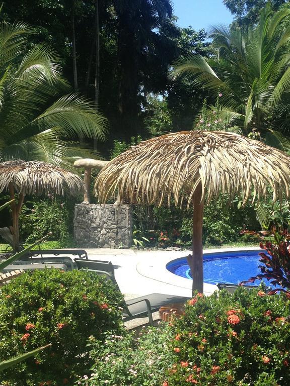 Hotel Suizo Loco Lodge & Resort Cahuita Exterior foto