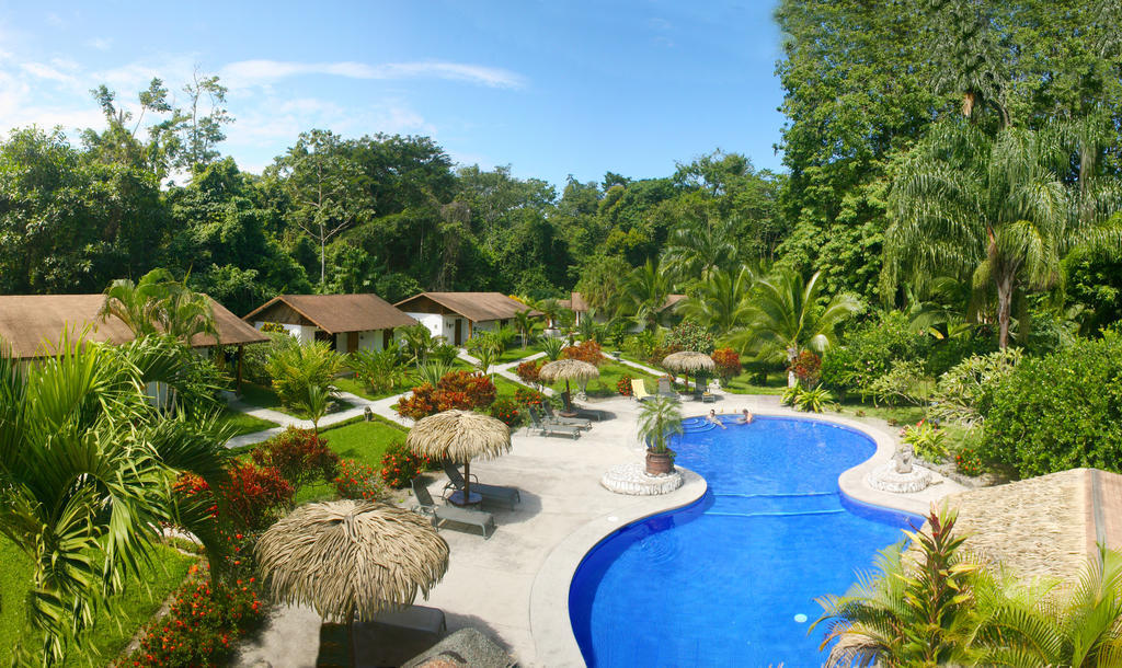 Hotel Suizo Loco Lodge & Resort Cahuita Exterior foto