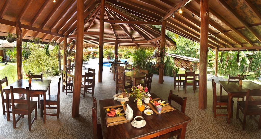 Hotel Suizo Loco Lodge & Resort Cahuita Exterior foto